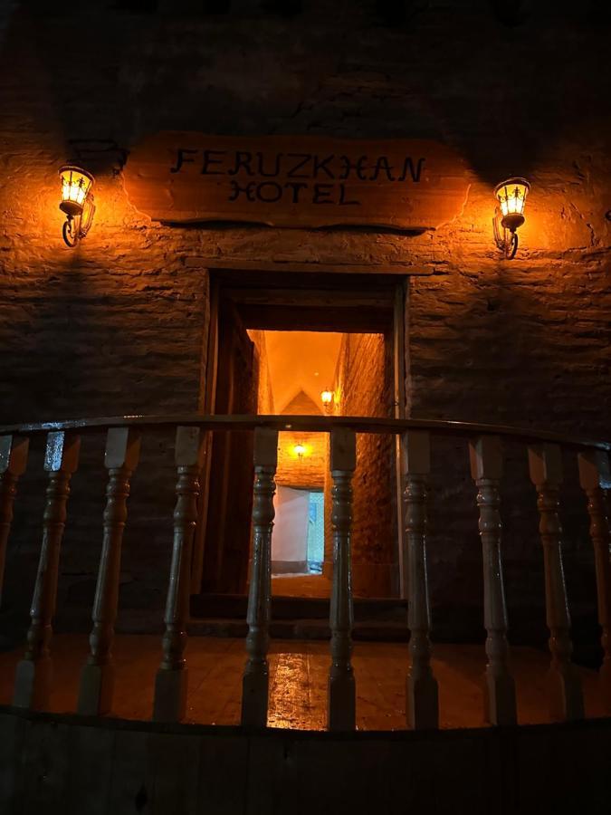 Feruzkhan Hotel - Madrassah Mohammed Rakhim Khan 1871 Хіва Екстер'єр фото